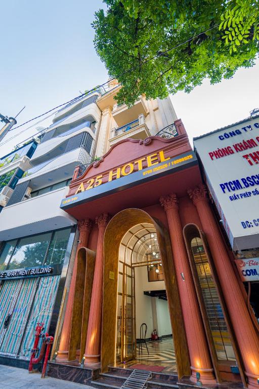 A25 Premium Hotel - 130 Bà Triệu – Hanoi